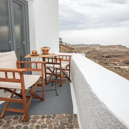 Penzion Noni Fira (Santorini)